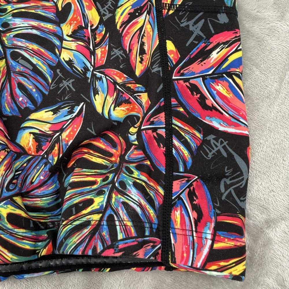 CVG Shorts Womens Tropic Like Its Hot Constantly Varied Gear Pockets Vibrant - Picture 3 of 9